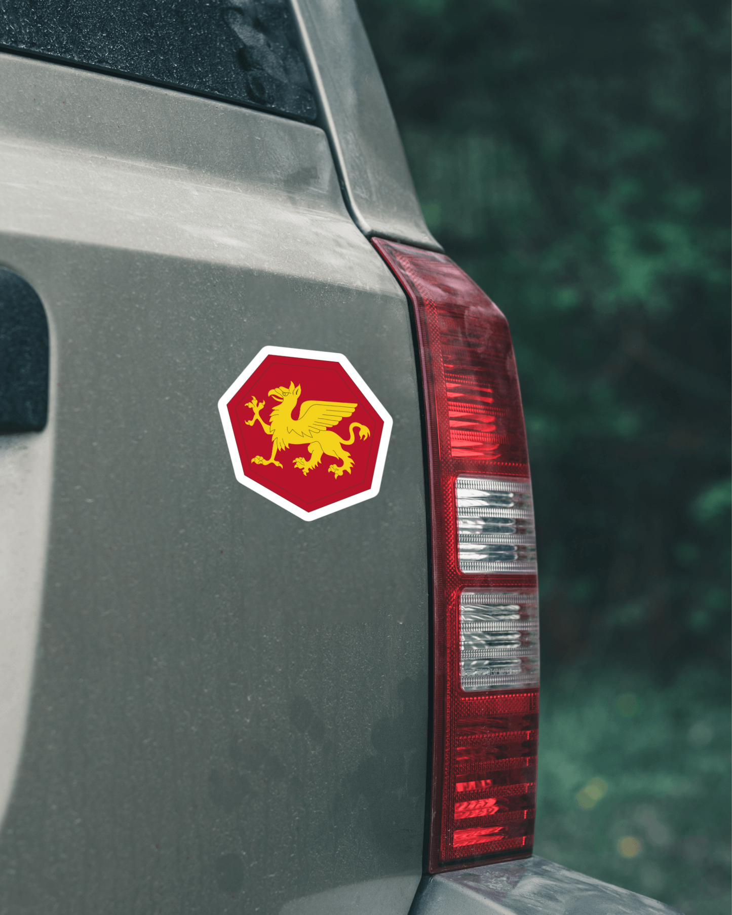 U.S. ARMY 108th Infantry Division "Golden Griffins" Insignia Patch vinyl decal for car, truck, window or laptop U.S. ARMY Military